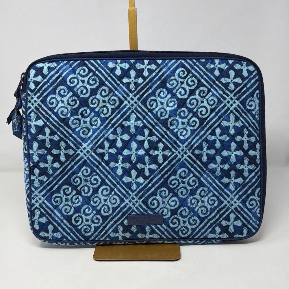 Vera Bradley Cuban Tiles Laptop Sleeve Case Quilted Zip Padded Blue